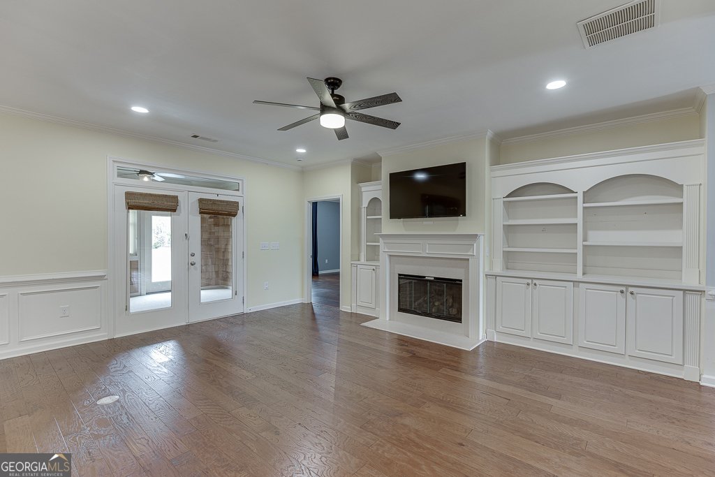 6815 Flagstone Way Flowery Branch - 11