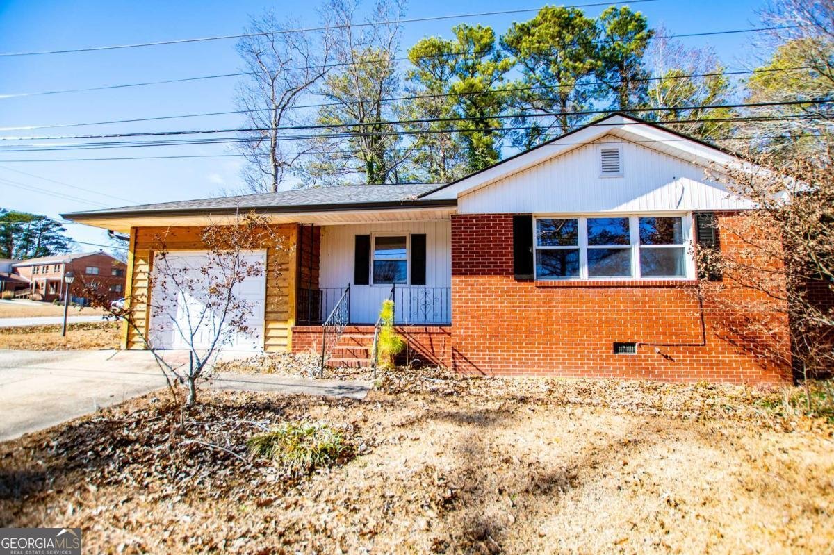 653 Temple Street Lithia Springs - 2