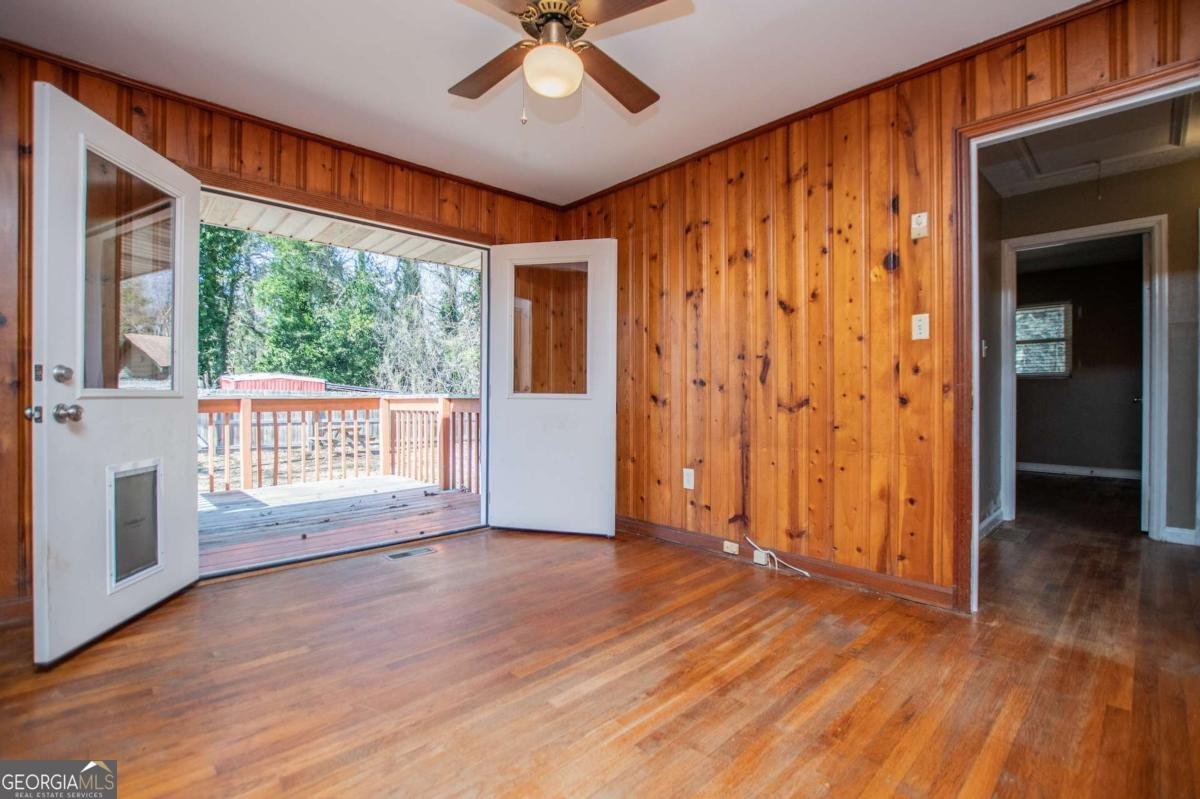 653 Temple Street Lithia Springs - 22