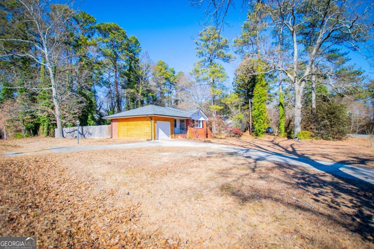 653 Temple Street Lithia Springs - 4