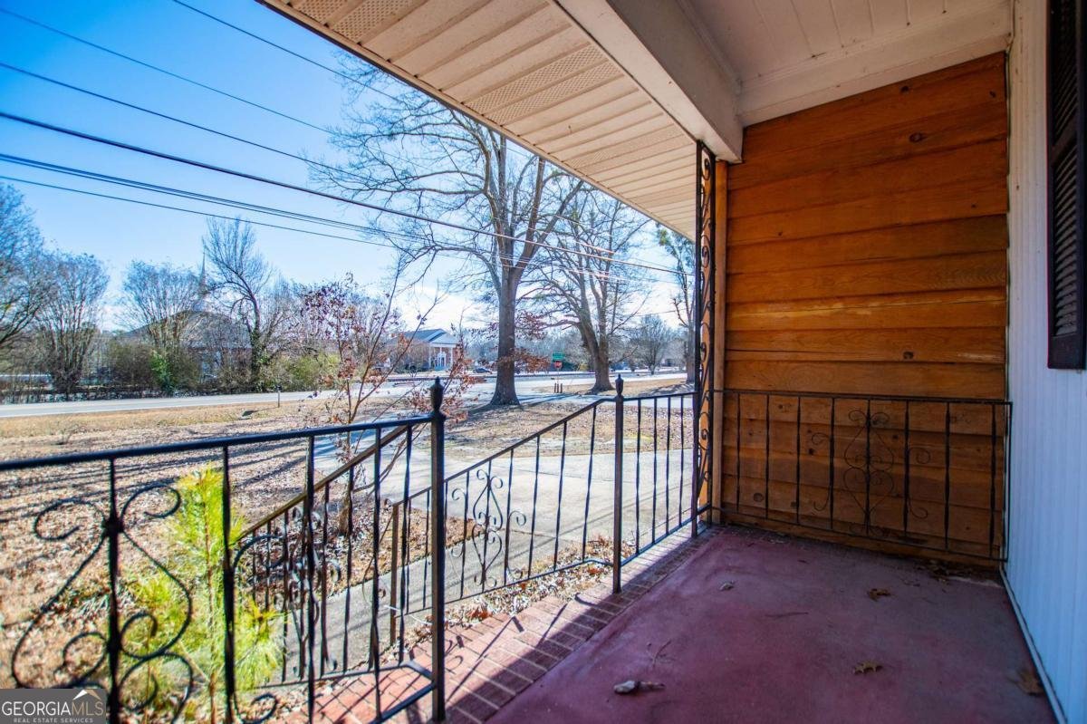 653 Temple Street Lithia Springs - 8