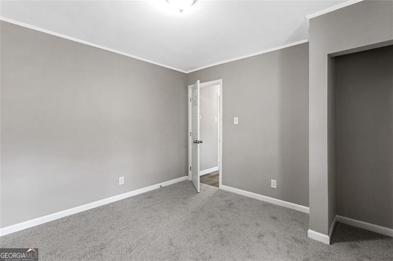 2745 FAIRLANE Drive Atlanta - 19