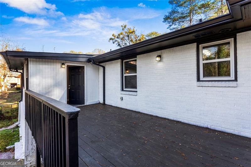 2745 FAIRLANE Drive Atlanta - 20