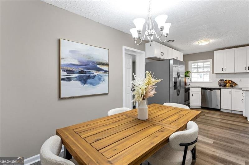 2745 FAIRLANE Drive Atlanta - 9
