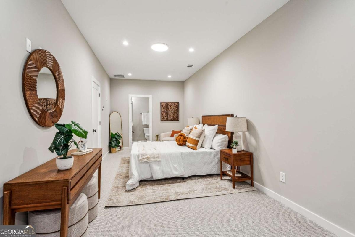1095 Tucker Avenue Atlanta - 25