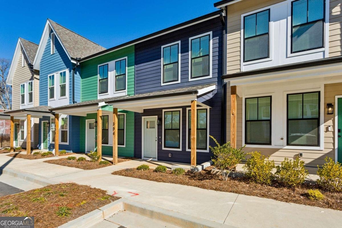 1095 Tucker Avenue Atlanta - 29