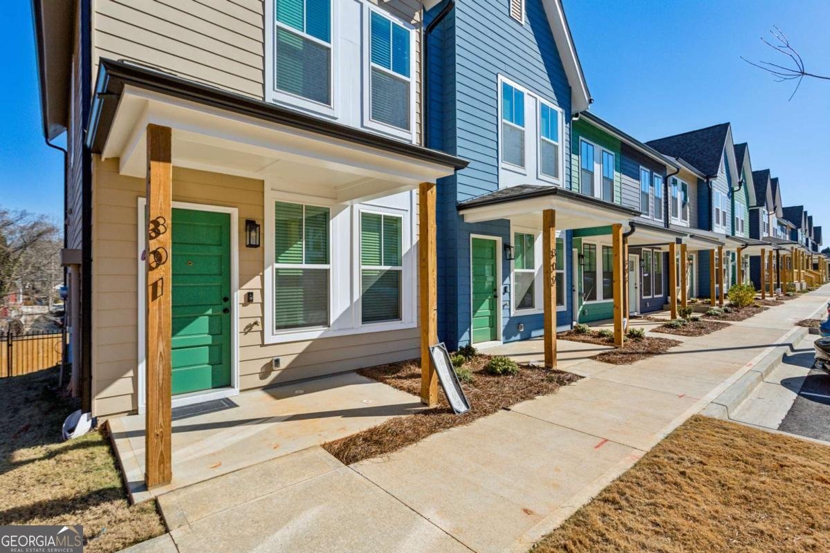 1095 Tucker Avenue Atlanta - 30