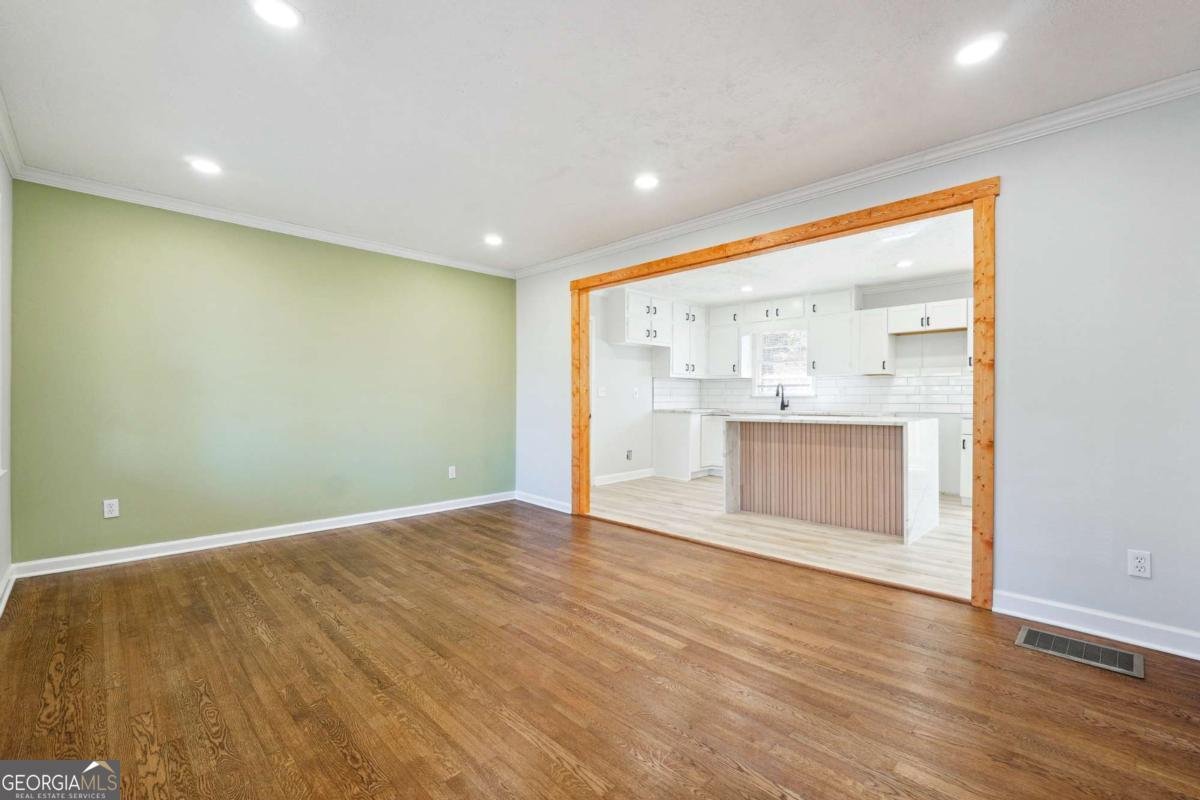 6467 Joanna Street Lithia Springs - 11