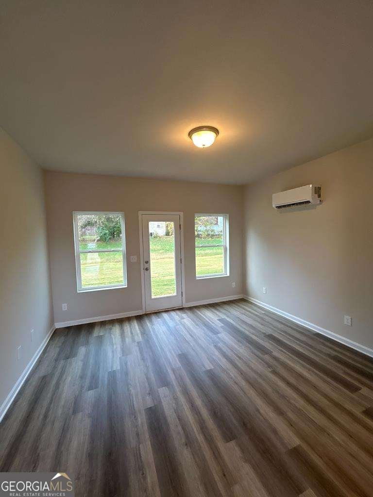 UNIT 33 Chapel Drive Blue Ridge - 25