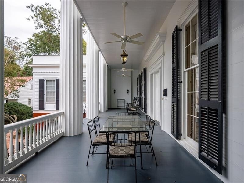 570 Prince Avenue Athens - 32