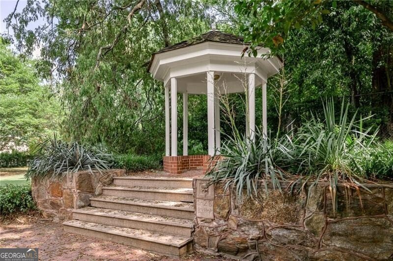 570 Prince Avenue Athens - 39