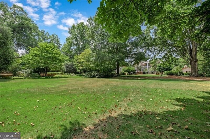 570 Prince Avenue Athens - 40