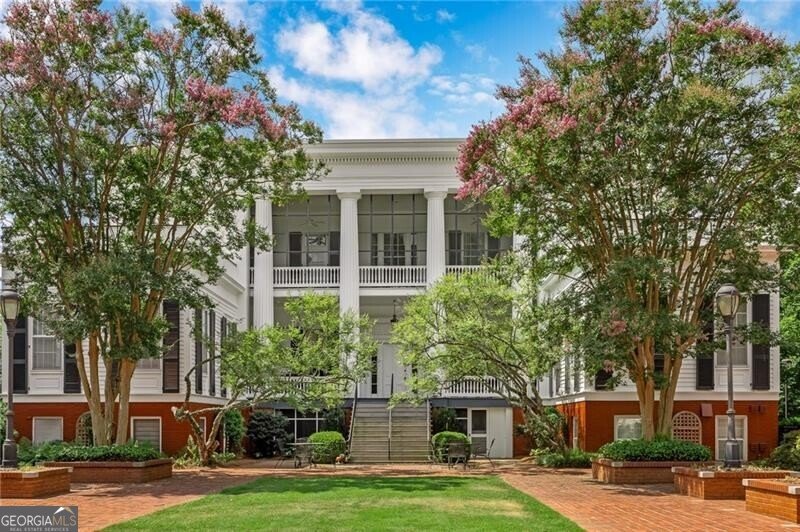 570 Prince Avenue Athens - 43