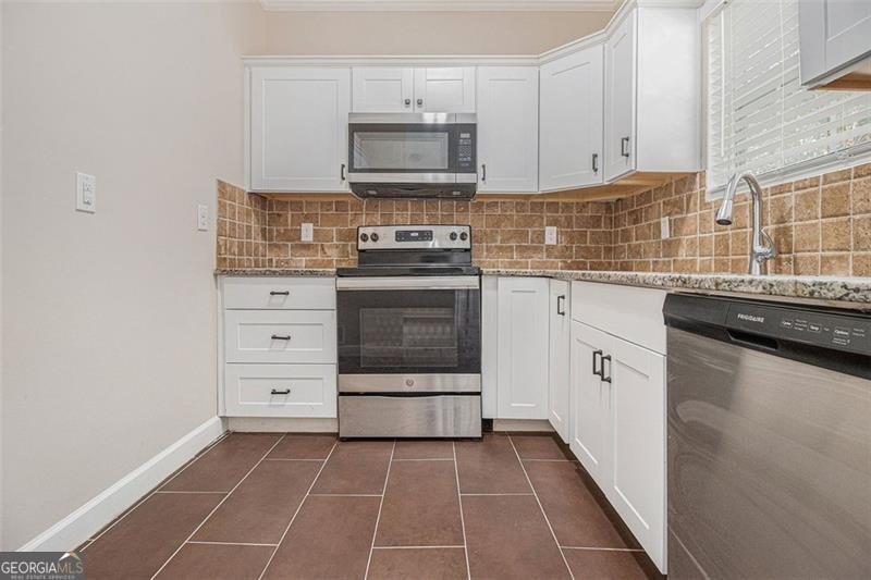 960 GRAND Avenue Atlanta - 5