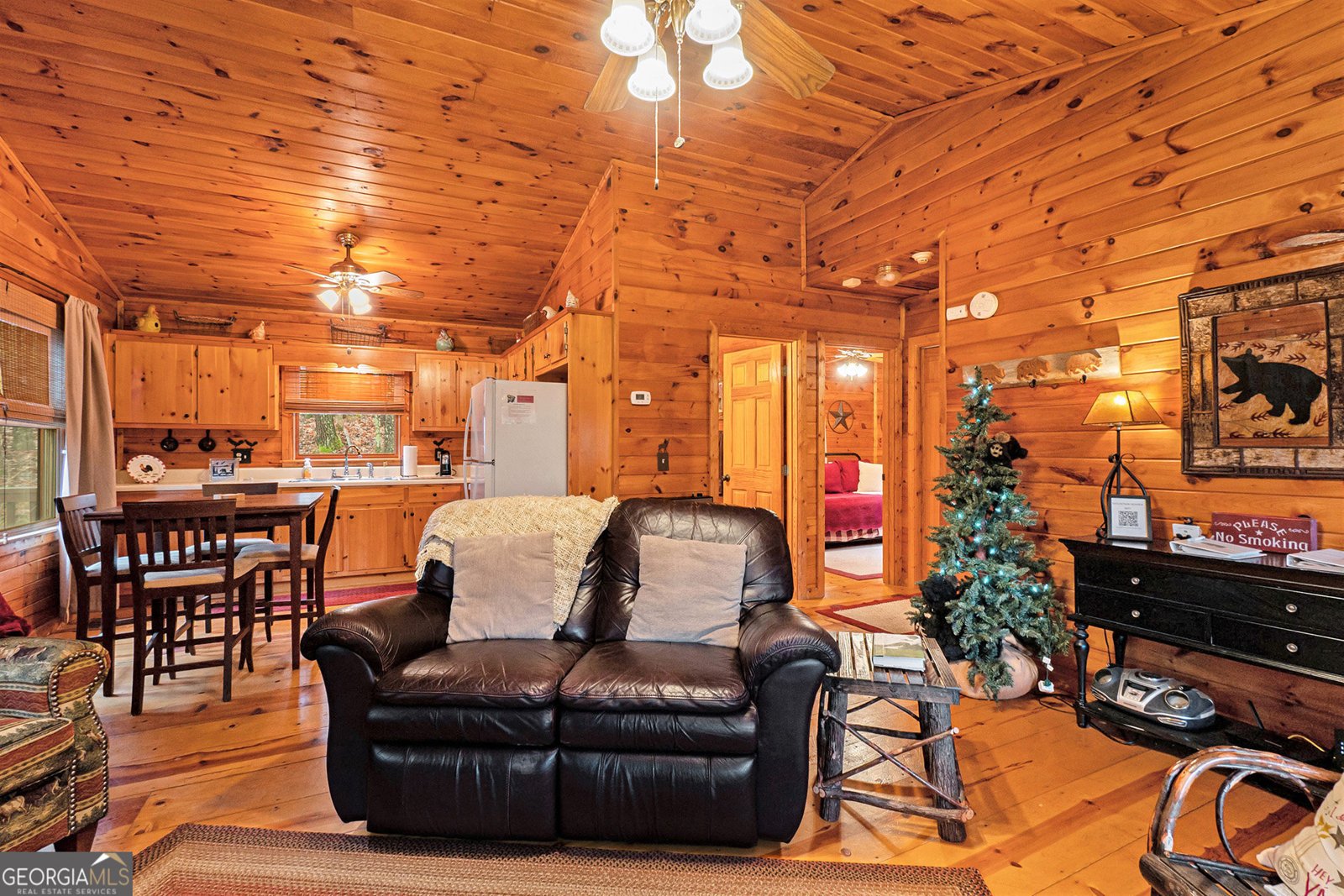 77 Brittany Lane Cherry Log - 17