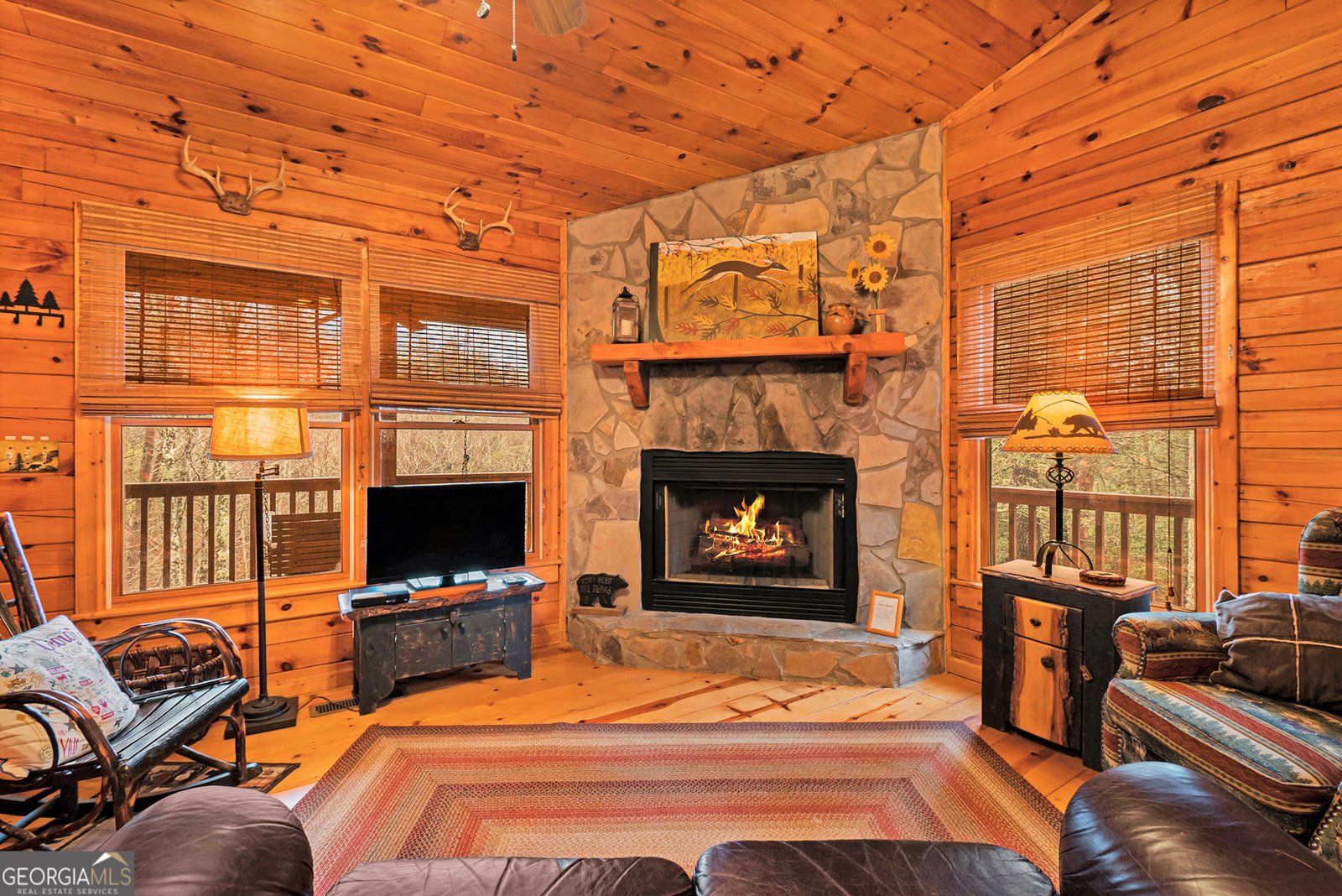 77 Brittany Lane Cherry Log - 18