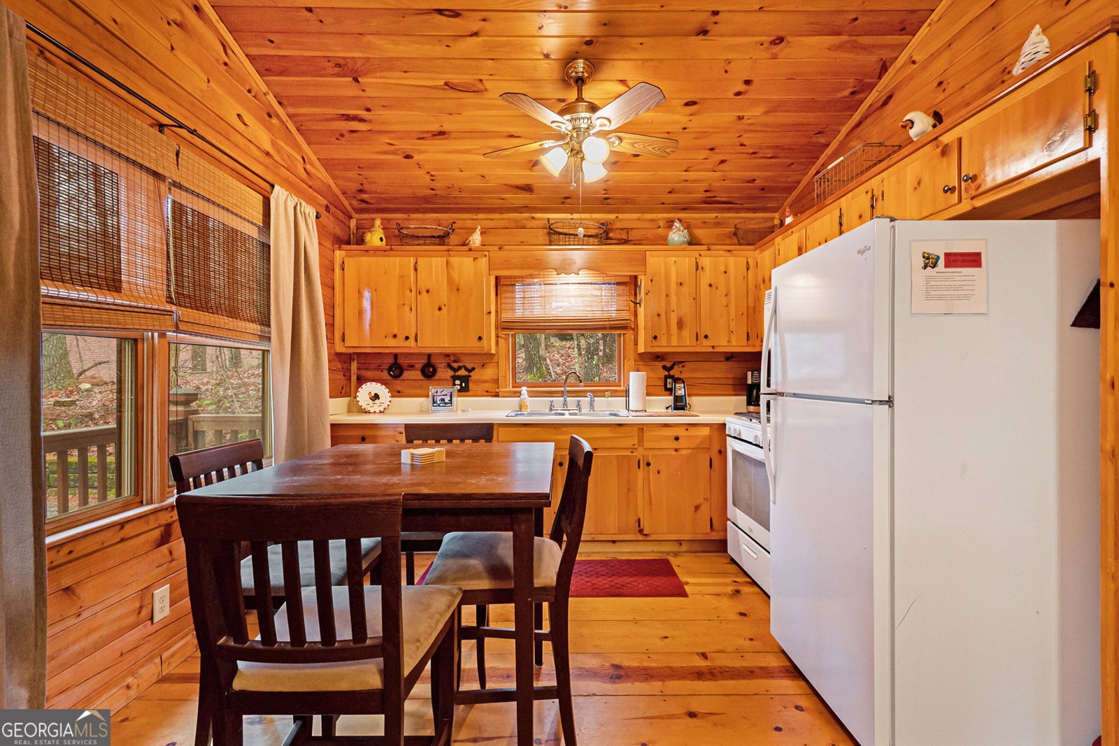 77 Brittany Lane Cherry Log - 21