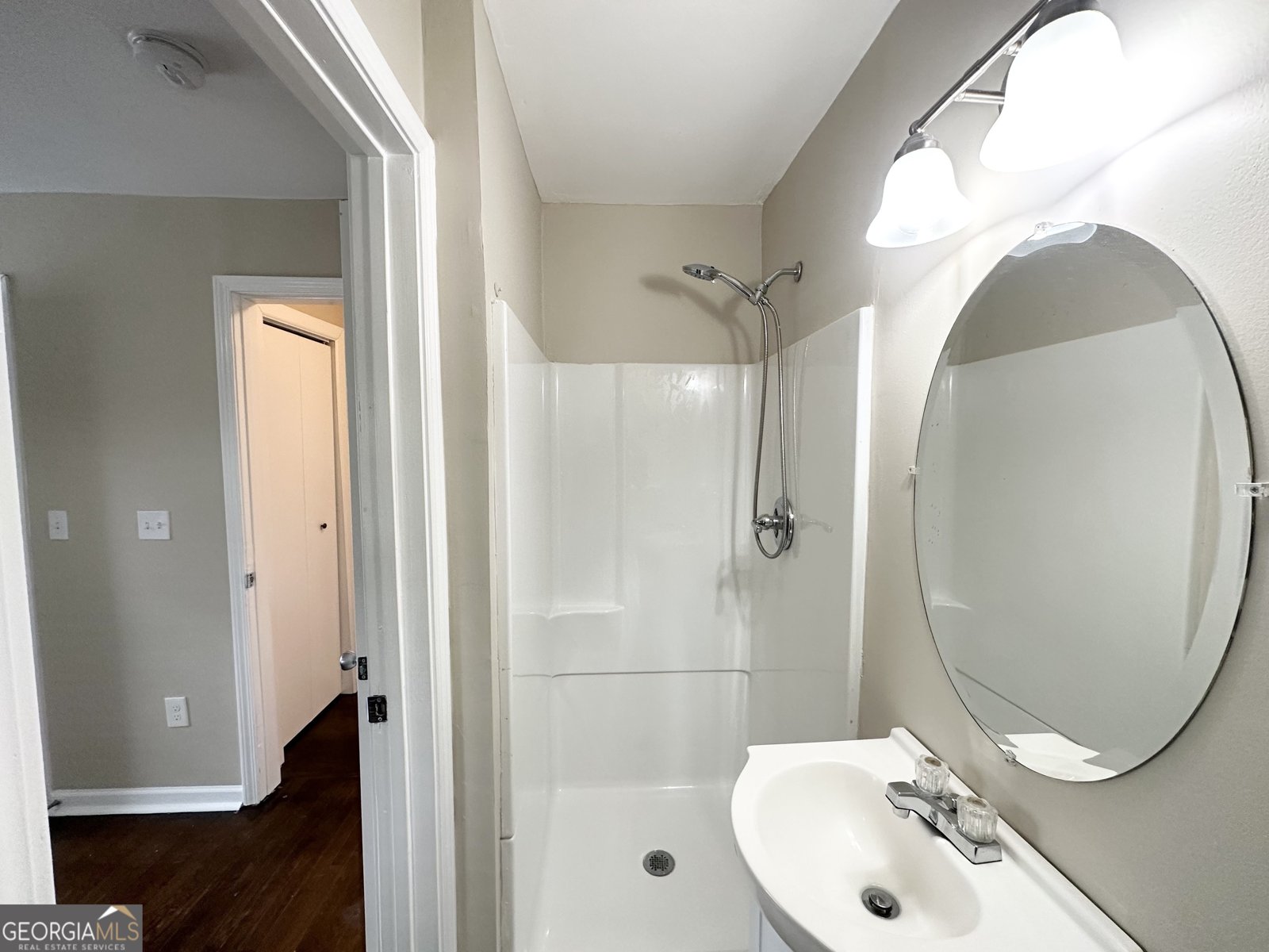 2284 Headland Drive East Point - 11