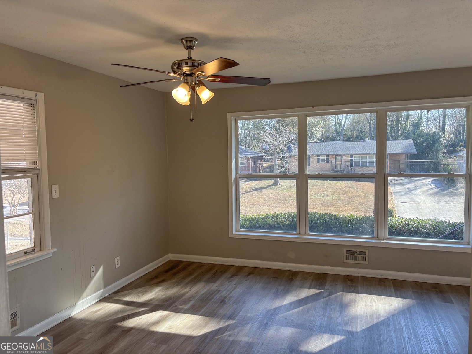 1820 Arkose Drive Atlanta - 12