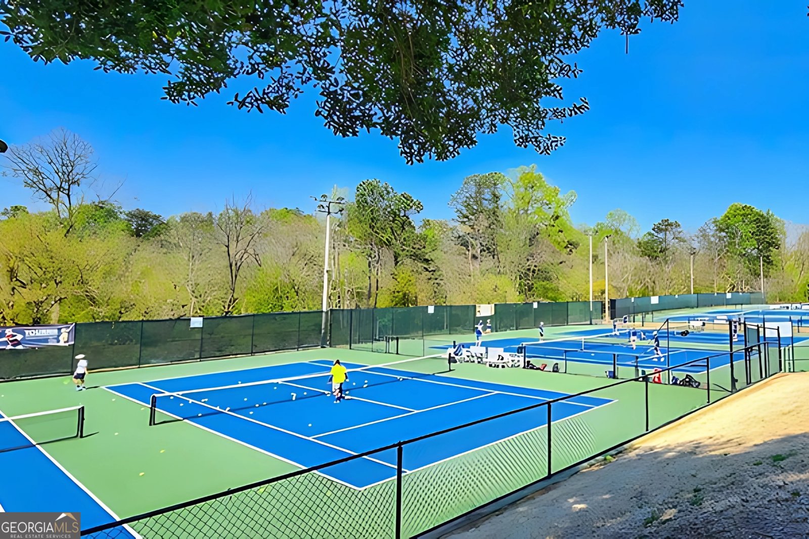 318 Sandy Springs Circle Sandy Springs - 29