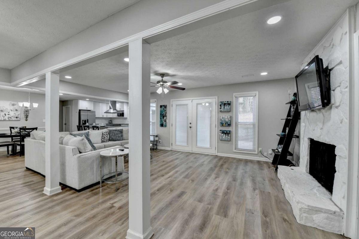 1606 FIELDGREEN OVERLOOK Stone Mountain - 11