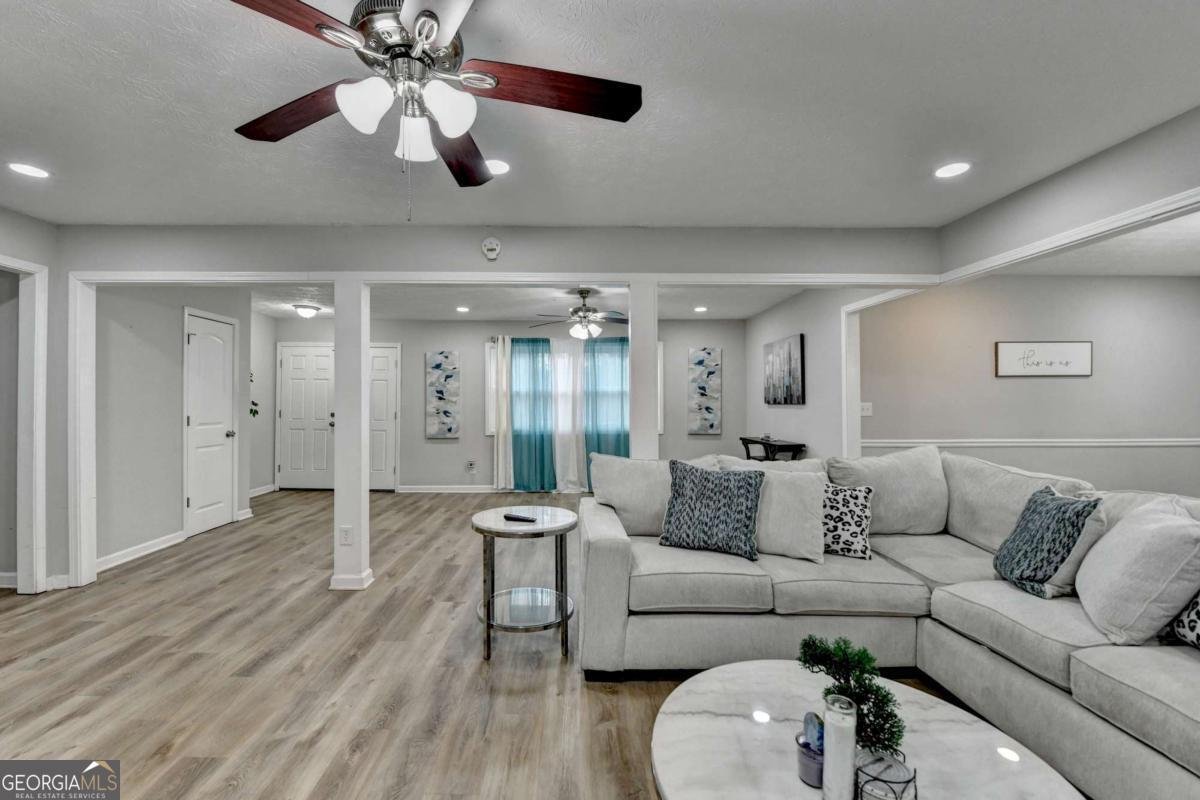1606 FIELDGREEN OVERLOOK Stone Mountain - 16