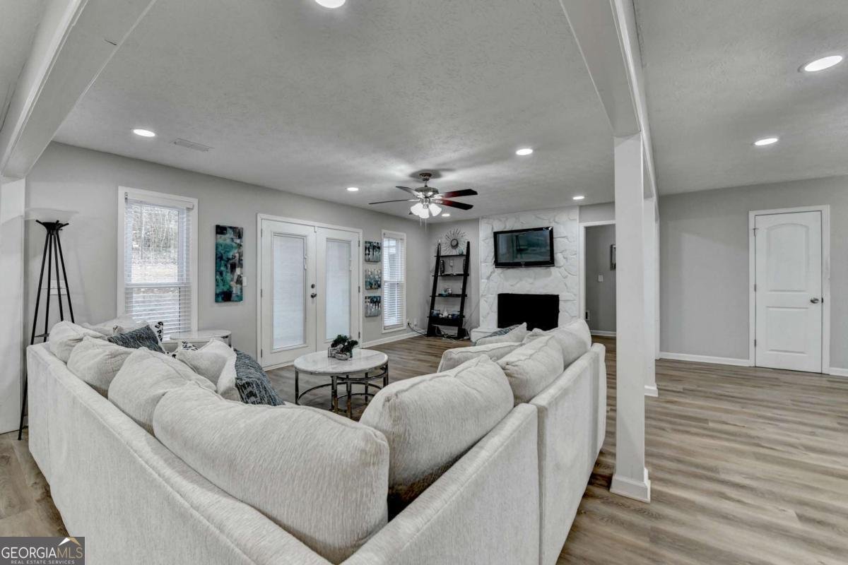 1606 FIELDGREEN OVERLOOK Stone Mountain - 21