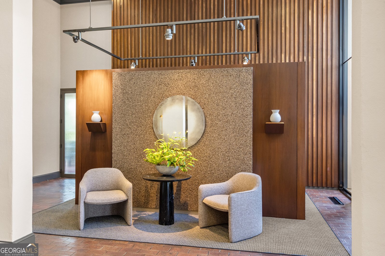 2575 Peachtree Road Atlanta - 26