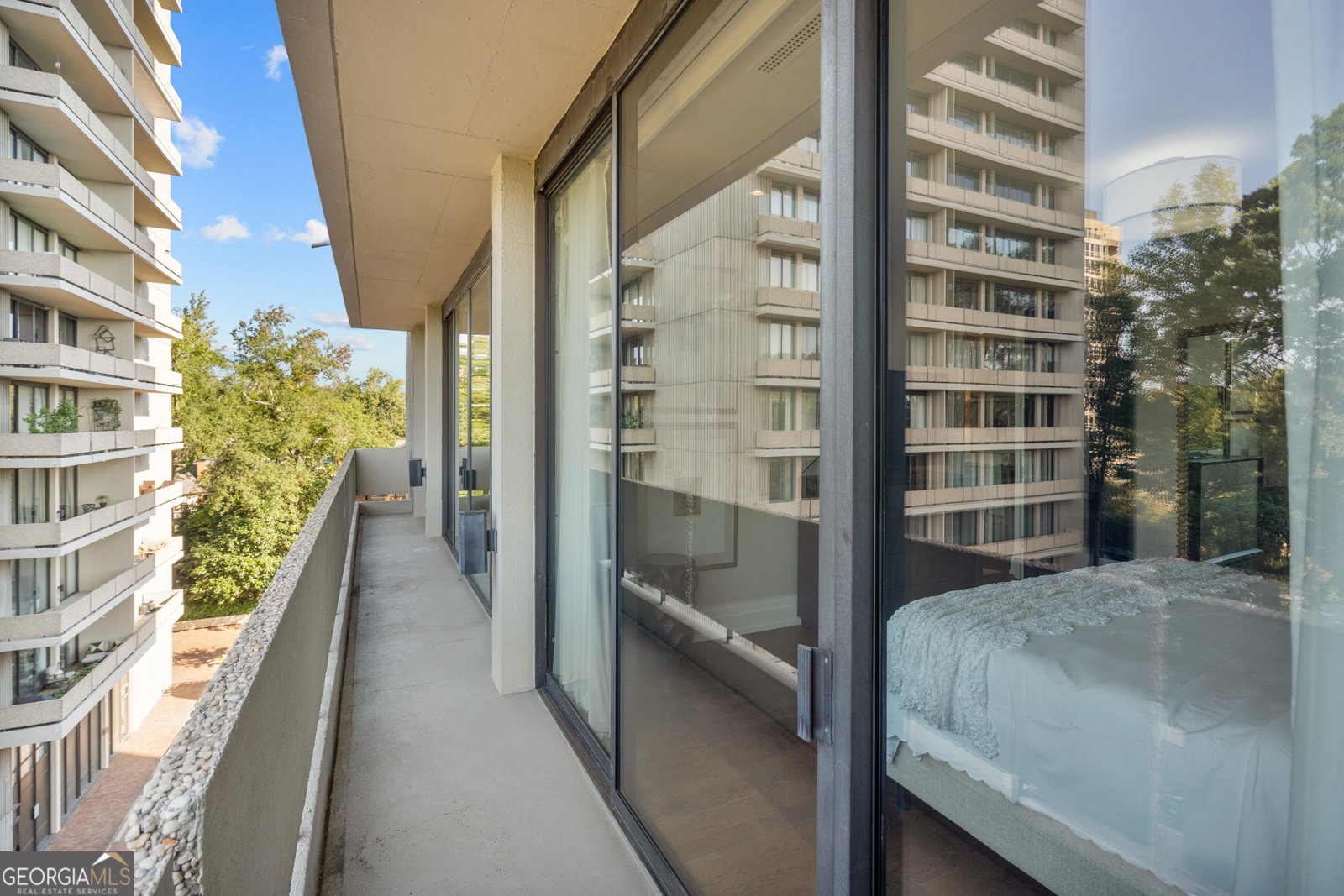 2575 Peachtree Road Atlanta - 29