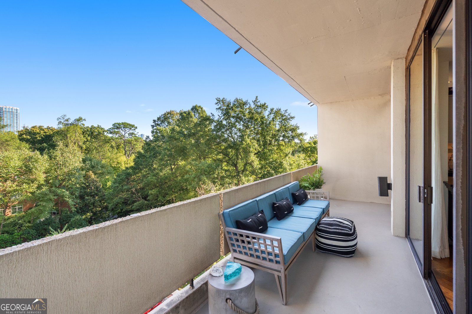2575 Peachtree Road Atlanta - 35