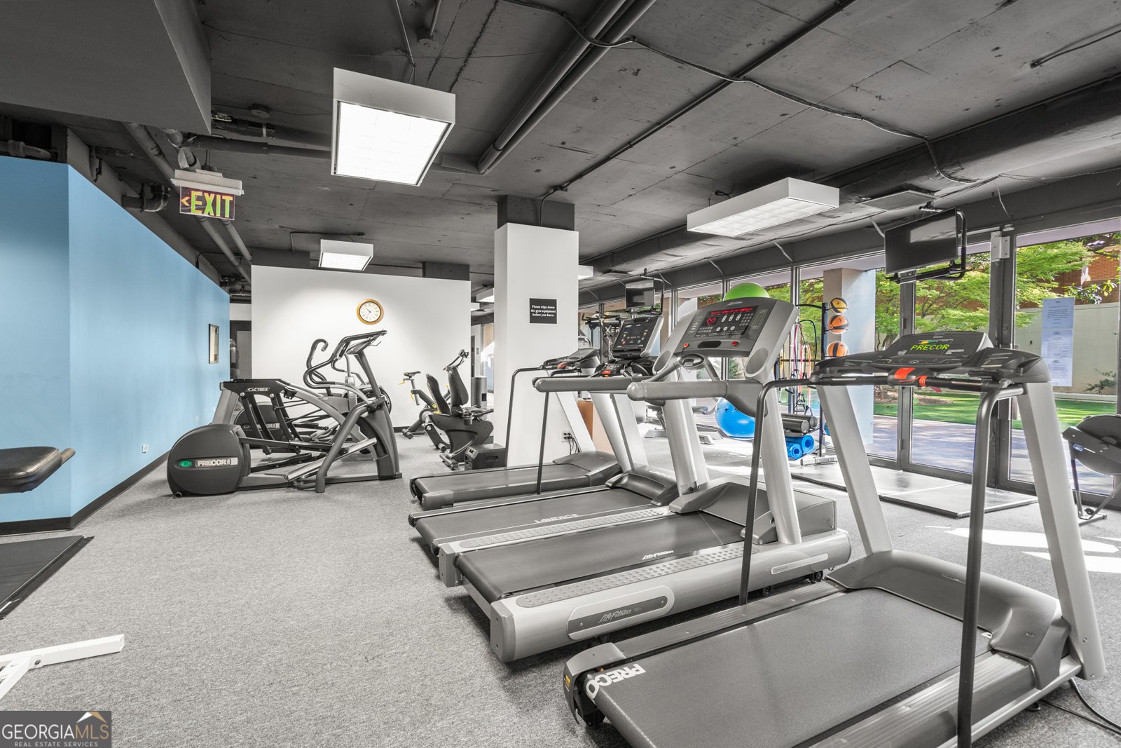 2575 Peachtree Road Atlanta - 43