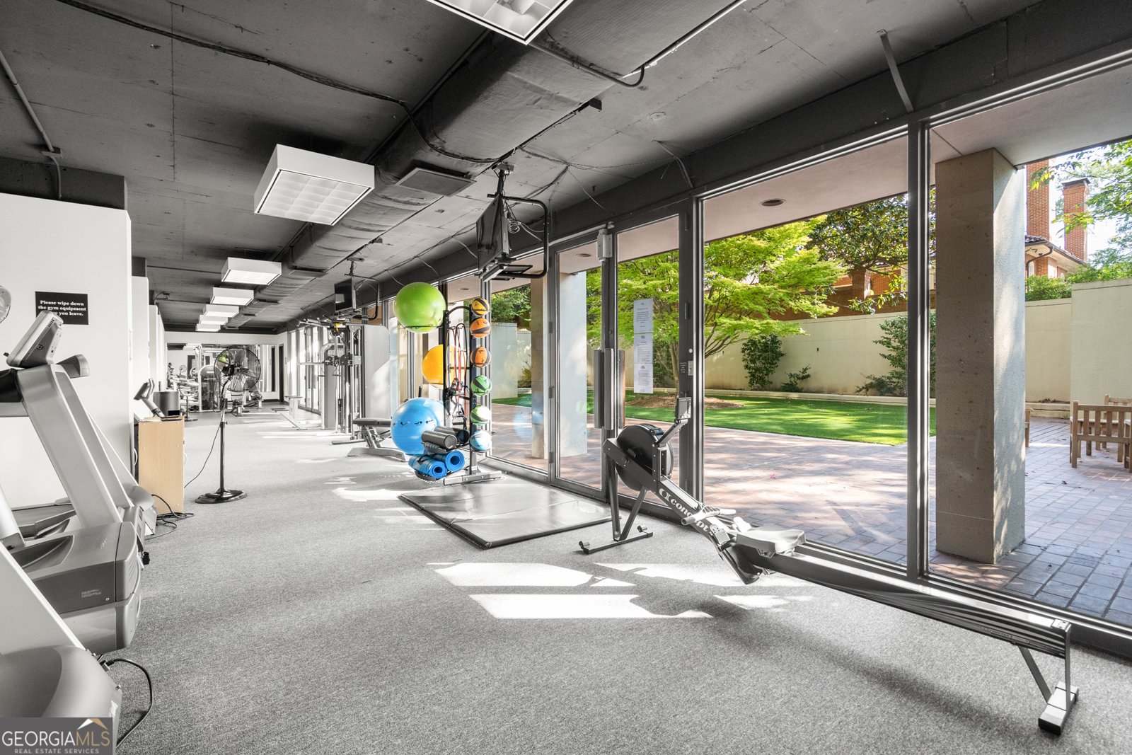 2575 Peachtree Road Atlanta - 44