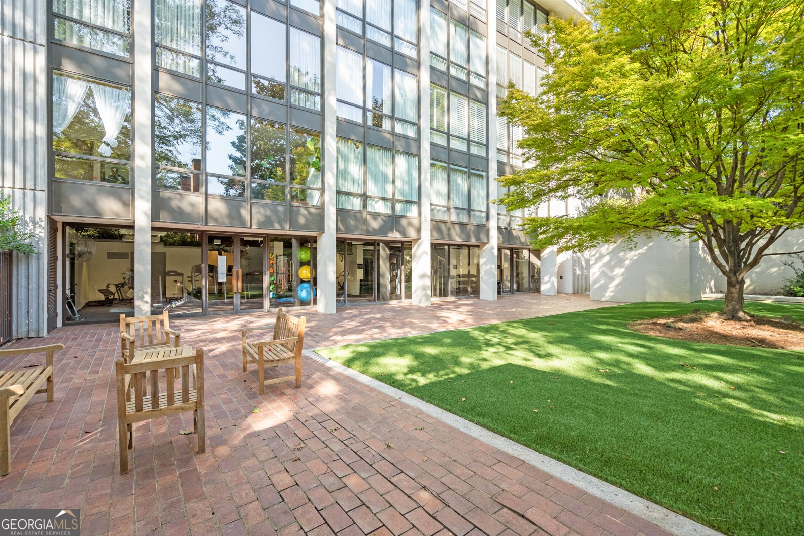 2575 Peachtree Road Atlanta - 47
