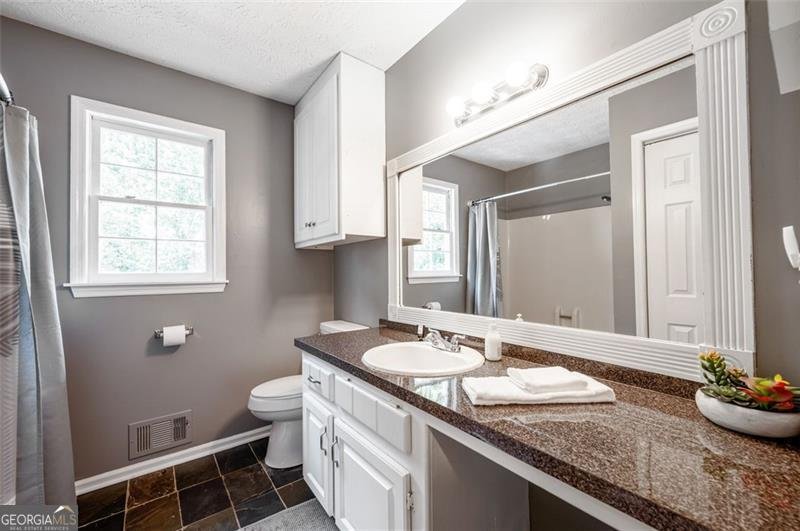 4297 EARNEY Road Woodstock - 30