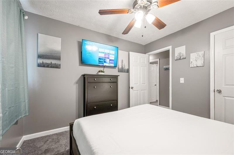 4297 EARNEY Road Woodstock - 33