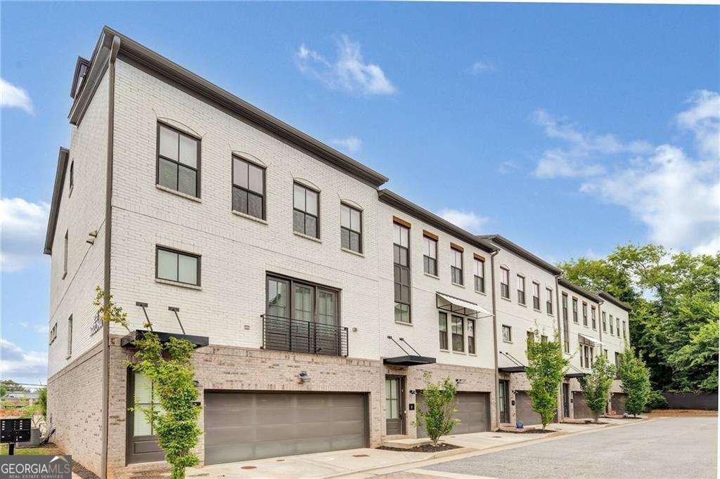 215 Arizona Avenue Atlanta - 3