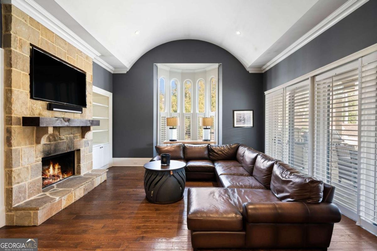 16143 Belford Drive Alpharetta - 17