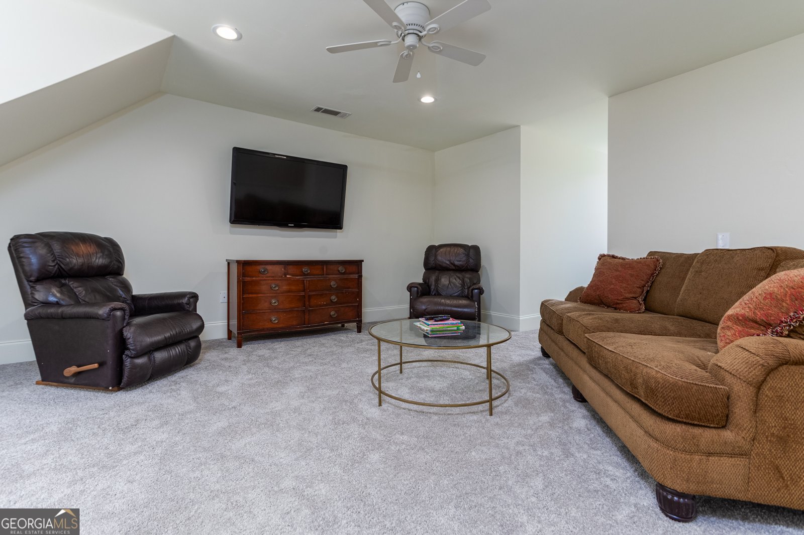 568 New Post Road Madison - 12