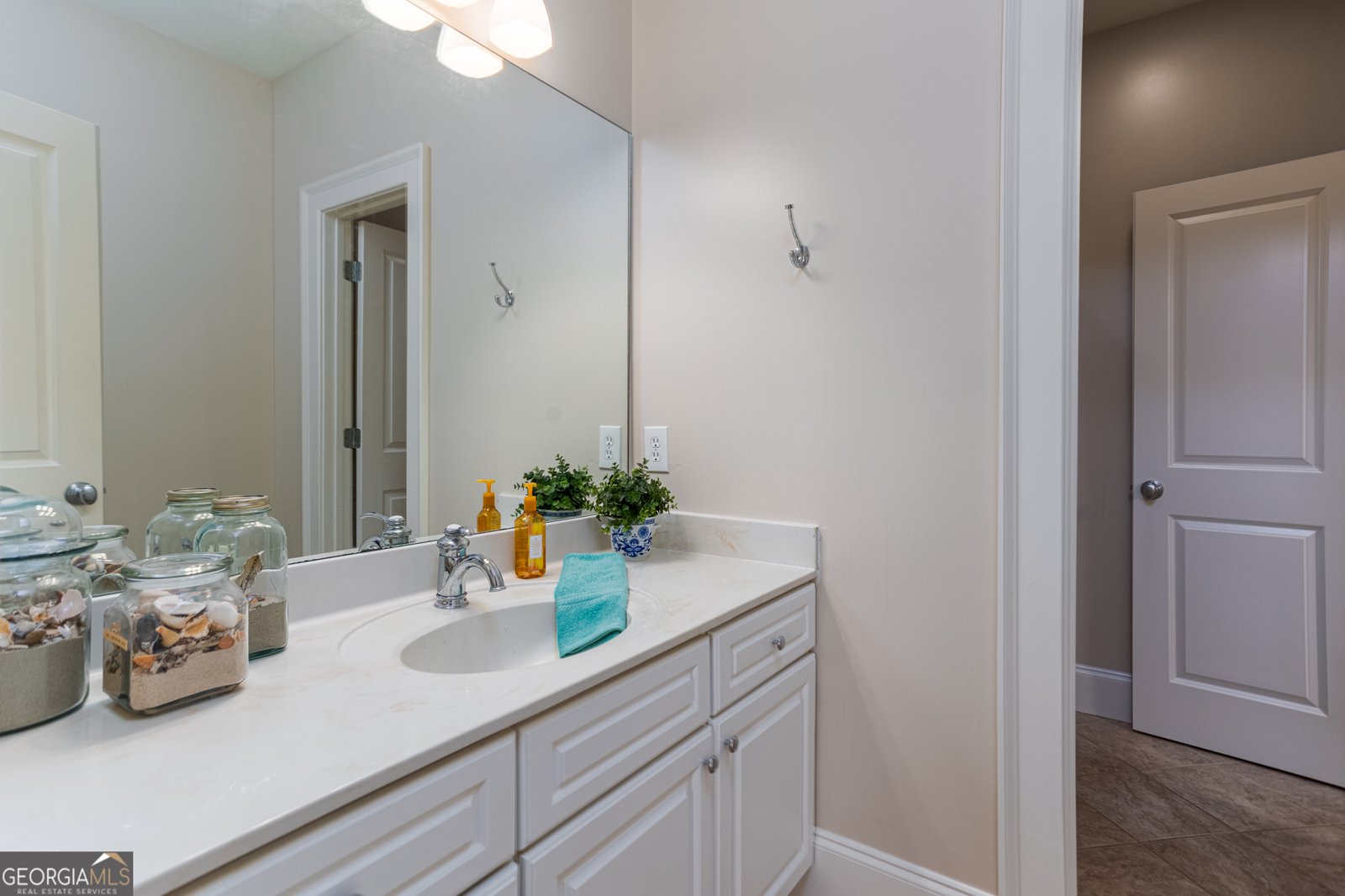 568 New Post Road Madison - 3
