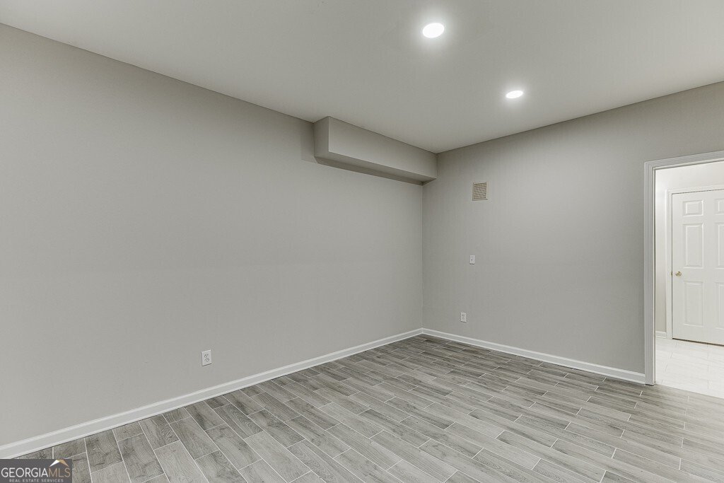 1400 Cresthaven Lane Lawrenceville - 51
