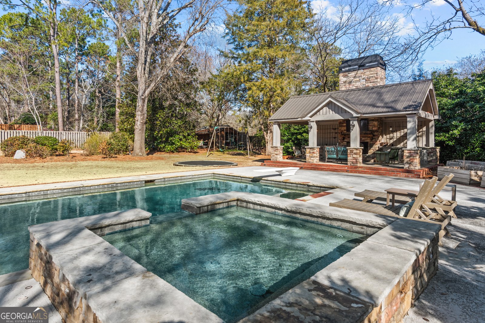 979 Lakeview Drive Madison - 2