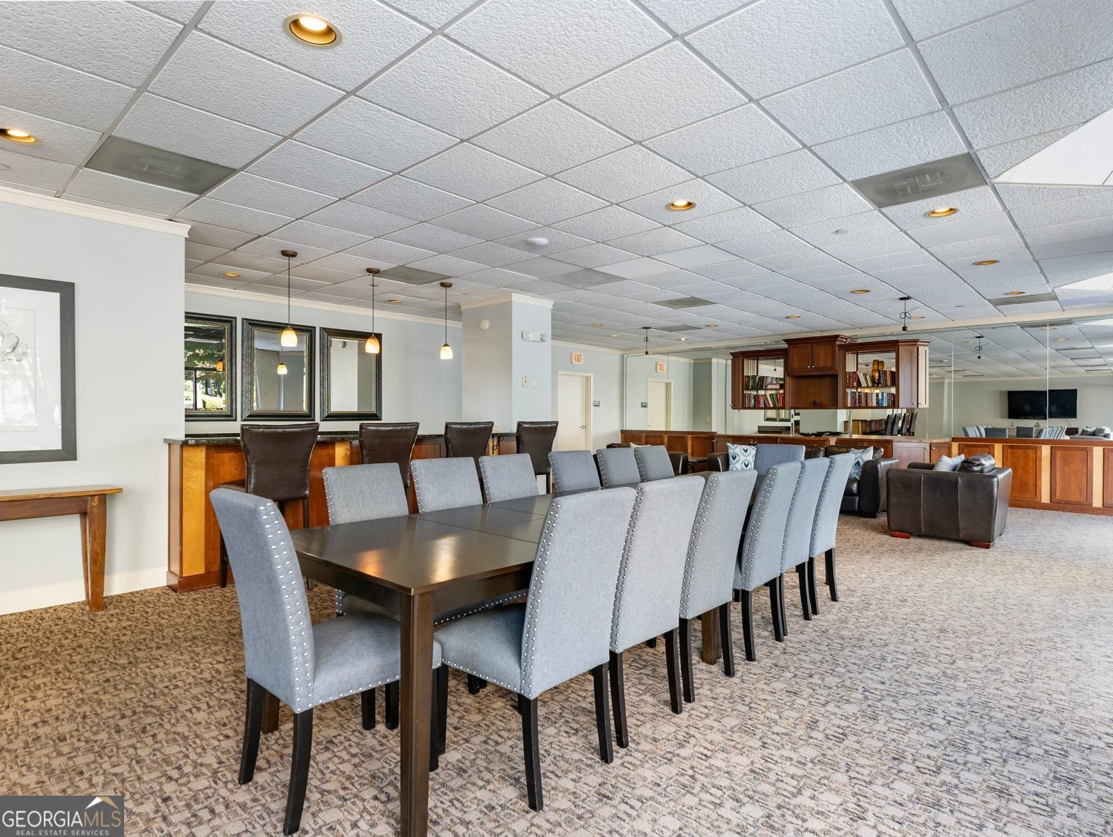 2479 Peachtree Road Atlanta - 30