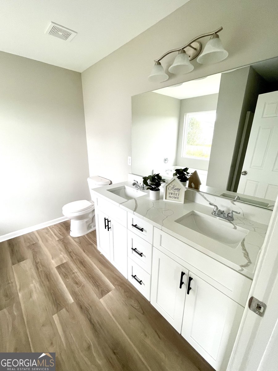 56 Harriet Drive Lavonia - 9