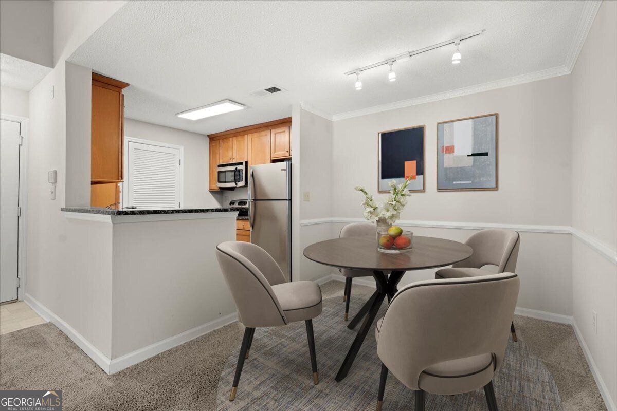 534 Granville Court Atlanta - 3