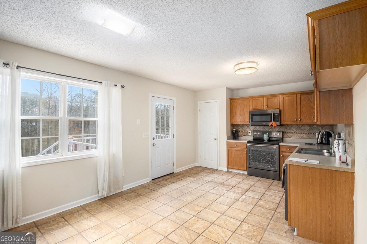 118 Gilberts Way Temple - 11