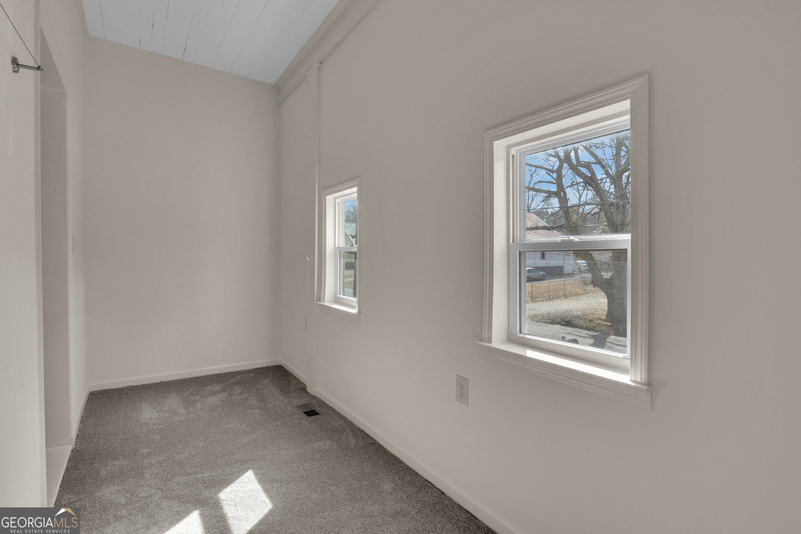 111 Arnco 4th Street Newnan - 29