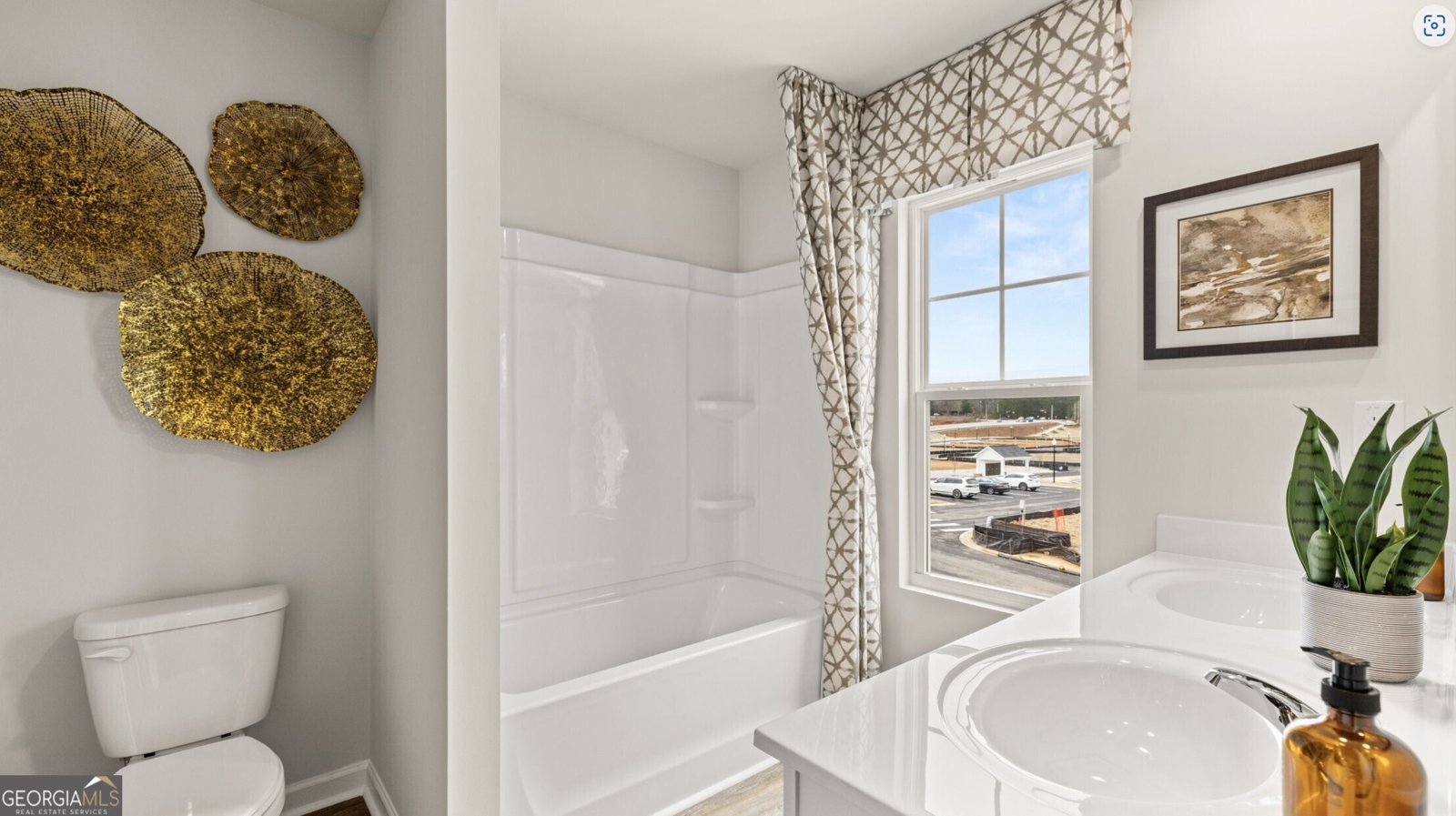 321 Sound Circle Stockbridge - 14