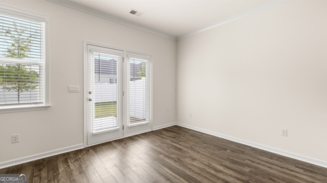 321 Sound Circle Stockbridge - 35