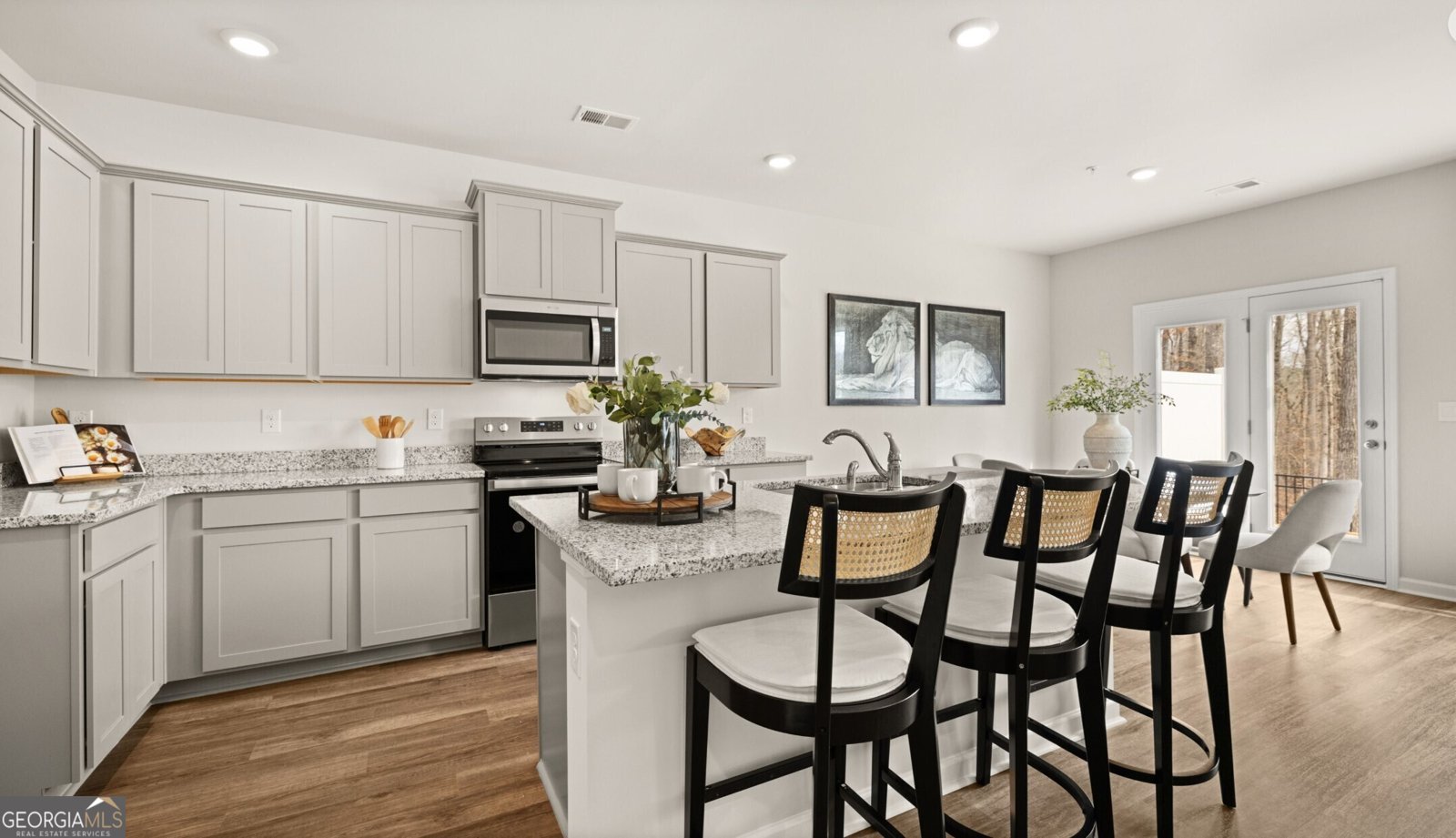321 Sound Circle Stockbridge - 4
