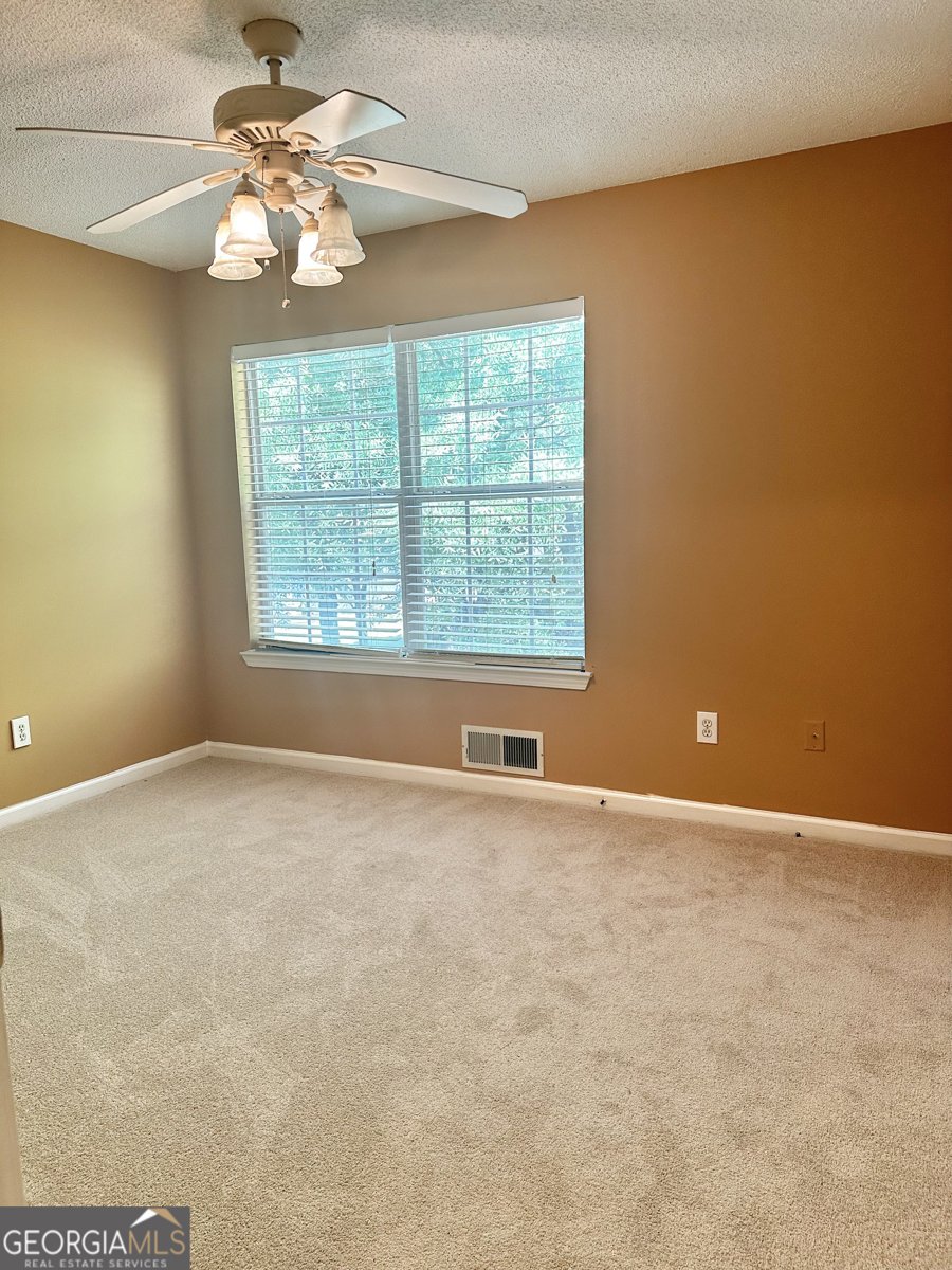 2567 Laurel Circle Atlanta - 10